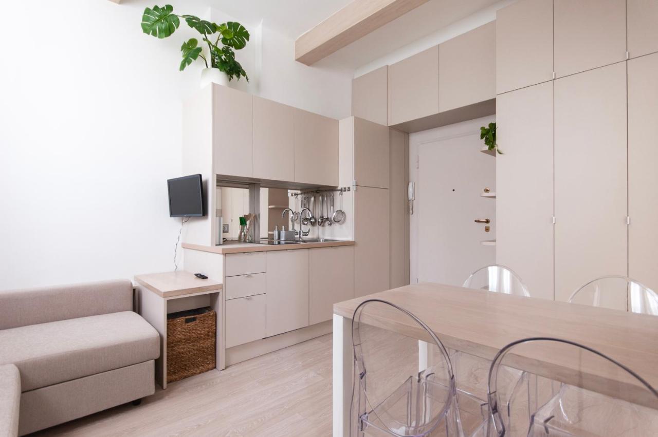 Casa Mimia Youhosty - Castelfidardo 8 Milaan Buitenkant foto