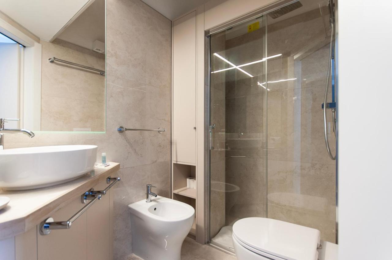 Casa Mimia Youhosty - Castelfidardo 8 Milaan Buitenkant foto