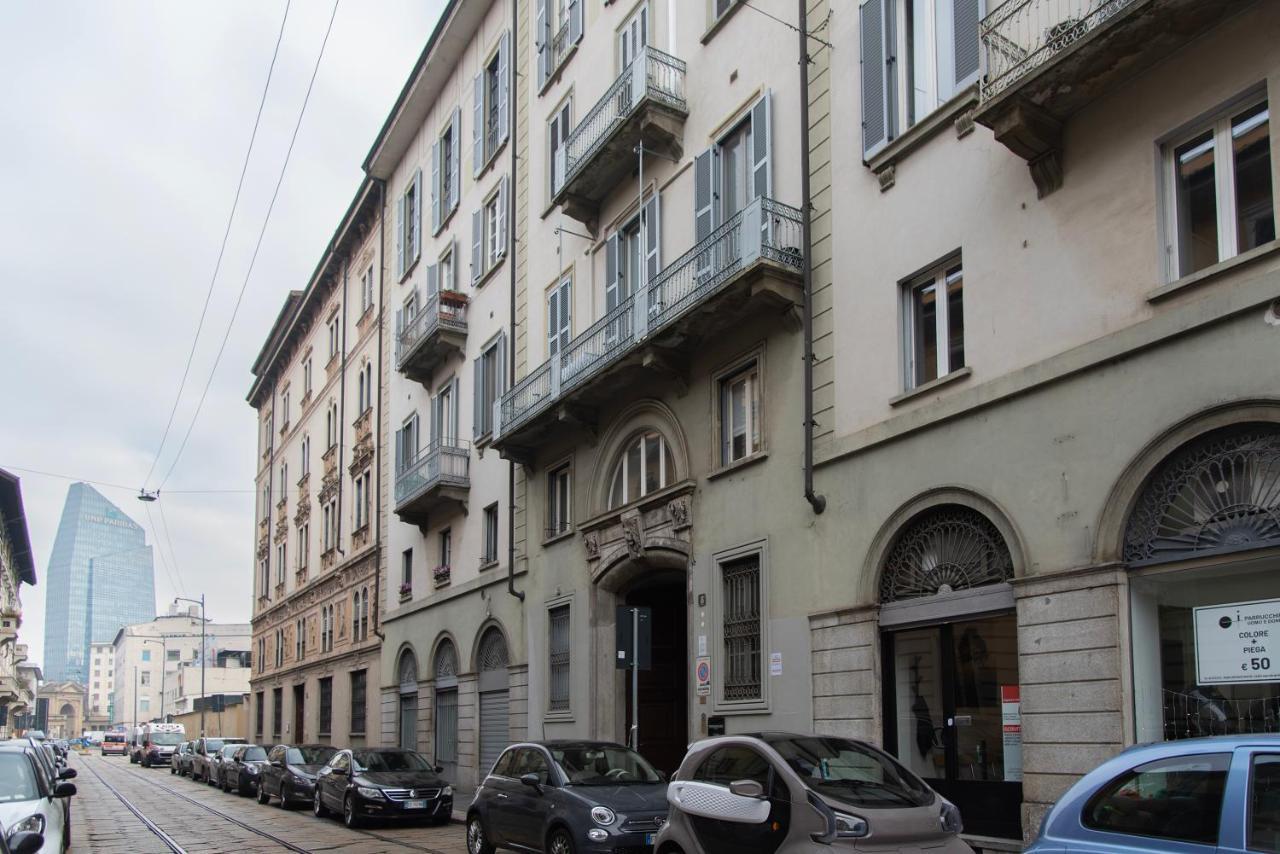 Casa Mimia Youhosty - Castelfidardo 8 Milaan Buitenkant foto